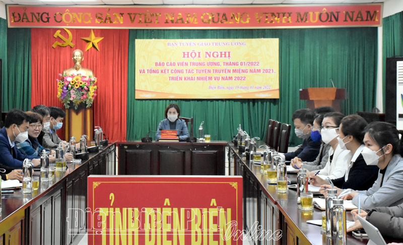 Tập trung tuyên truyền kỷ niệm 92 năm Ngày thành lập Đảng cộng sản Việt Nam 