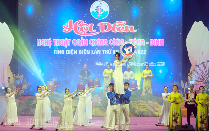 21 đoàn tham dự Hội diễn nghệ thuật quần chúng Công - Nông - Binh tỉnh Điện Biên lần thứ VII
