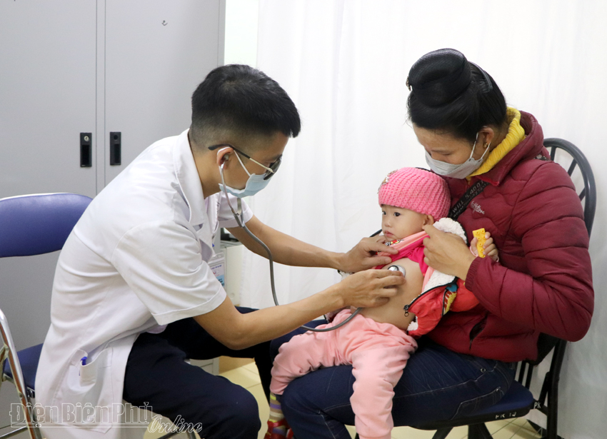 Điện Biên: Gần 2.000 trẻ em được khám sàng lọc bệnh tim miễn phí