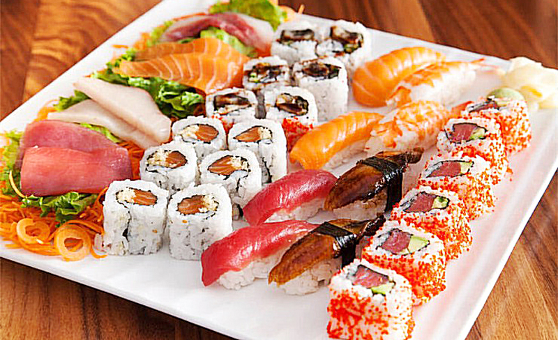 Nguy cơ tiềm ẩn khi ăn sushi và sashimi