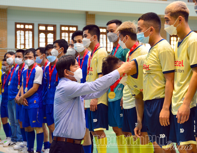 TP. Điện Biên Phủ giành giải nhất bóng đá Futsal