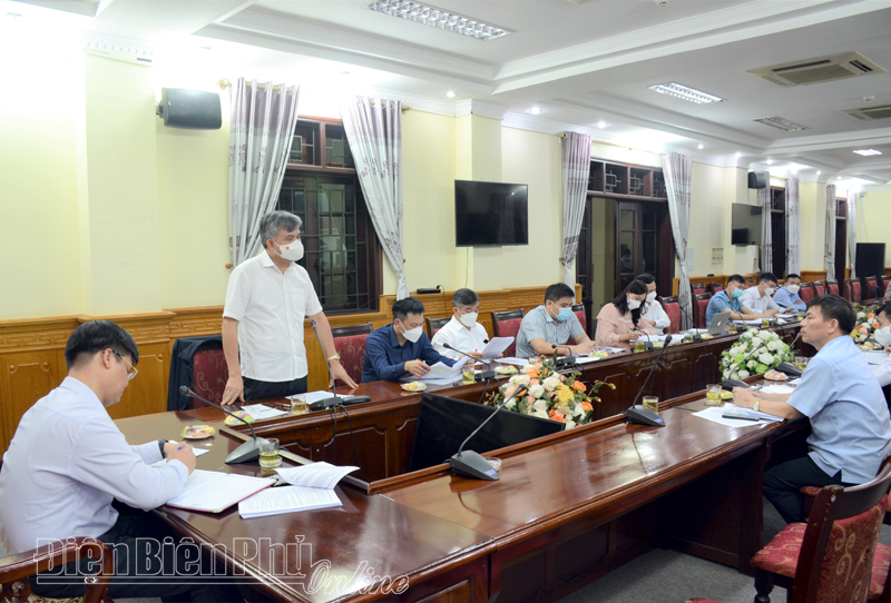 Họp thẩm tra các nội dung trình kỳ họp thứ 7, HĐND tỉnh khóa XV 