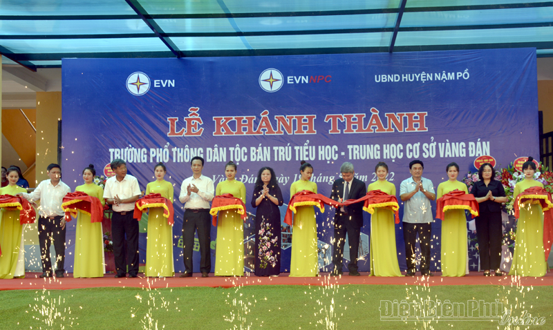 Khánh thành công trình Trường Phổ thông dân tộc bán trú Tiểu học – THCS Vàng Đán