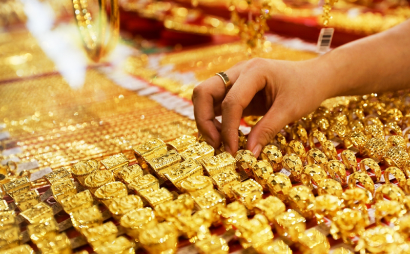 Tháng 5, giá vàng giảm khoảng 1,2 triệu đồng/lượng