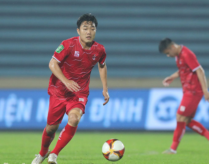 Thắng Hải Phòng FC ở loạt luân lưu cân não, Thép xanh Nam Định giành quyền vào vòng 1/8