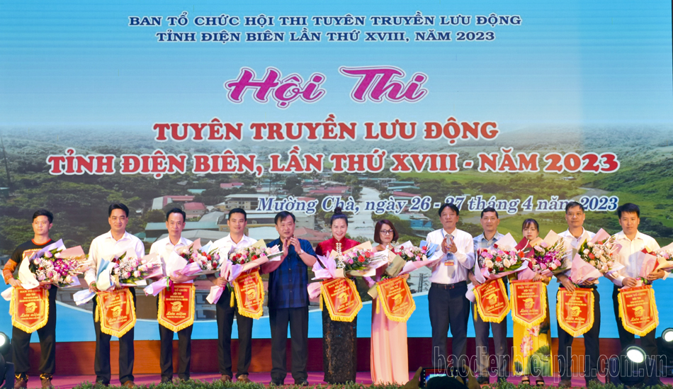 Hội thi Tuyên truyền lưu động tỉnh tổ chức tại Mường Chà 