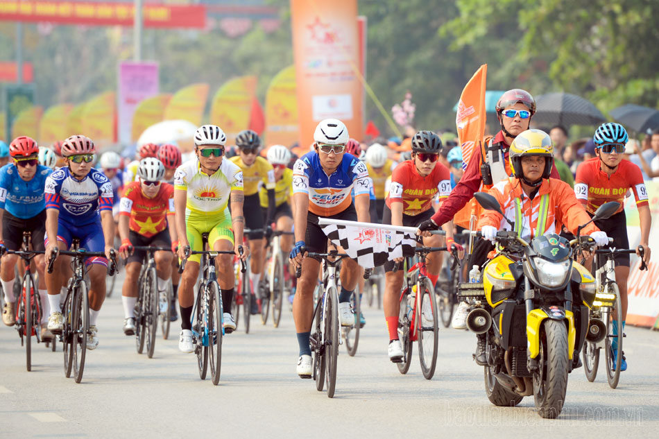 Đua xe đạp toàn quốc tranh Cúp Truyền hình TP. Hồ Chí Minh tại Điện Biên