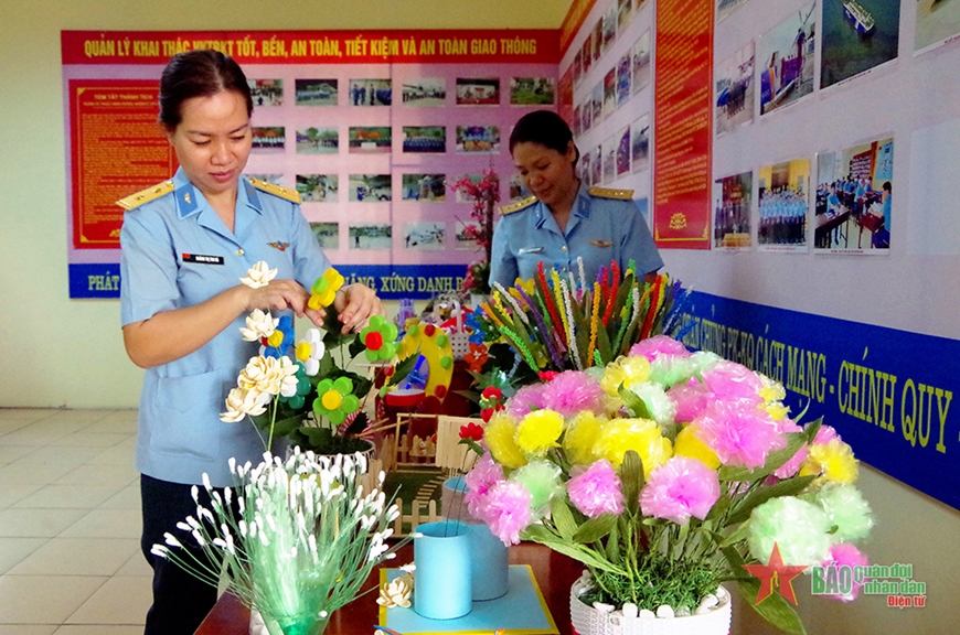 Tái chế phế liệu làm đẹp không gian