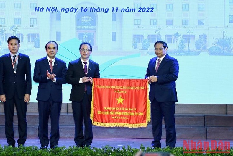 Đưa Trường Đại học Y Hà Nội trở thành trung tâm đào tạo, nghiên cứu y khoa hàng đầu
