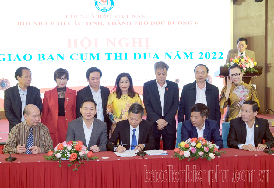 Giao ban Cụm thi đua Hội Nhà báo các tỉnh, thành phố dọc Quốc lộ 6