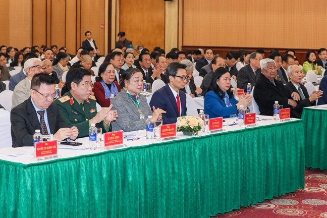 Hội nghị Ủy ban Trung ương MTTQ Việt Nam lần thứ 7 khóa IX