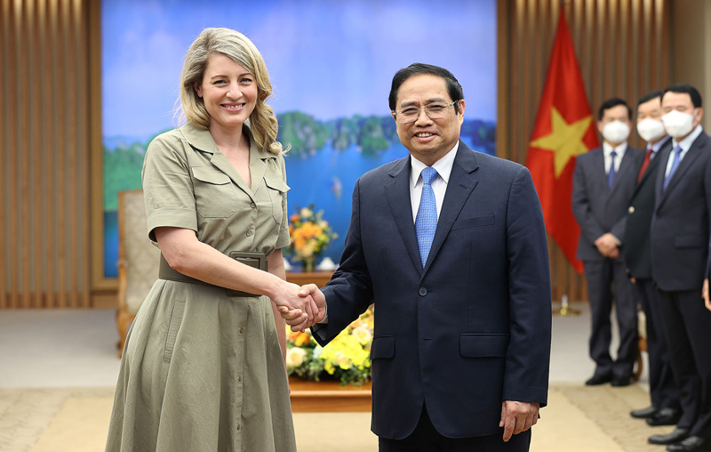 Tiếp tục thúc đẩy hợp tác Việt Nam - Canada trong nhiều lĩnh vực