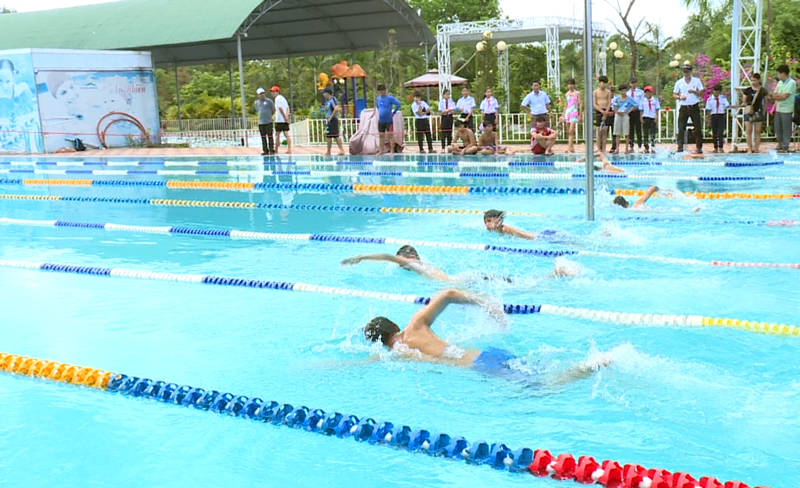 Khuyến khích học sinh dự Giải bơi phổ thông toàn quốc