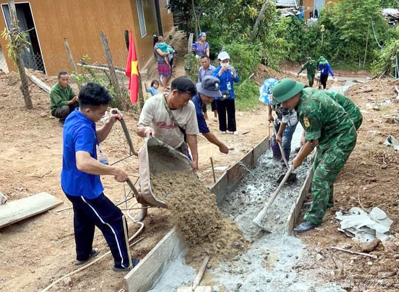 Xây dựng thế trận biên phòng toàn dân vững chắc