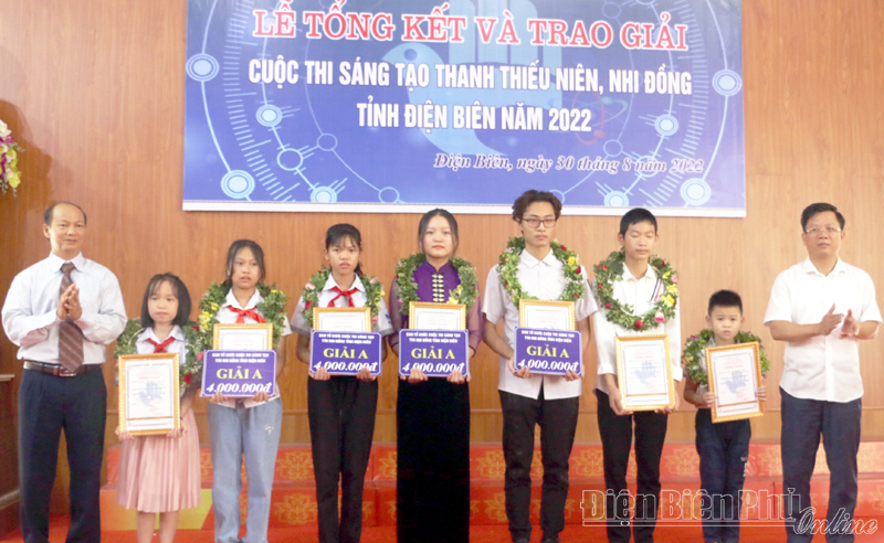 Trao 36 giải Cuộc thi sáng tạo thanh thiếu niên, nhi đồng tỉnh năm 2022