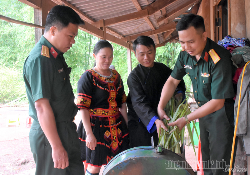Xây dựng lực lượng vũ trang huyện Nậm Pồ vững mạnh, toàn diện