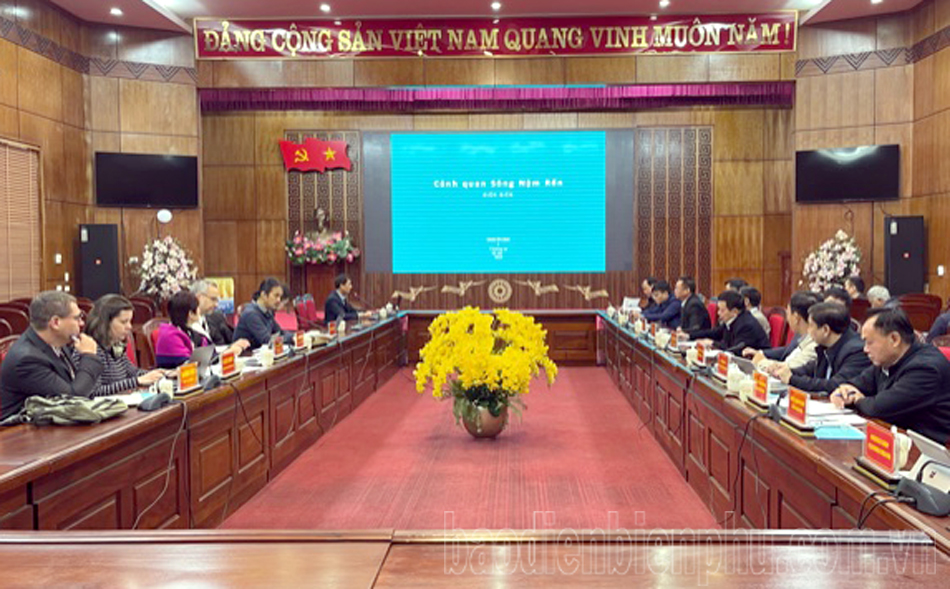 Chủ tịch UBND tỉnh Lê Thành Đô làm việc với đoàn công tác của Cơ quan phát triển Pháp (AFD)