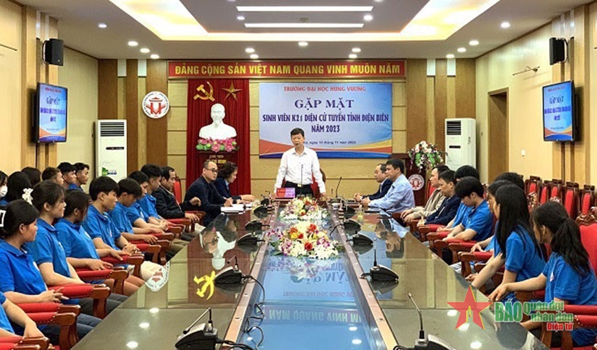 Trường Đại học Hùng Vương gặp mặt sinh viên cử tuyển Điện Biên