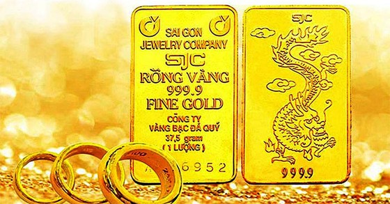 Giá vàng tiếp tục leo cao, vàng SJC tiến gần 73 triệu đồng/lượng