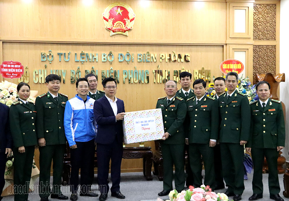 Phó Chủ tịch Thường trực UBND tỉnh Phạm Đức Toàn thăm Bộ đội Biên phòng tỉnh