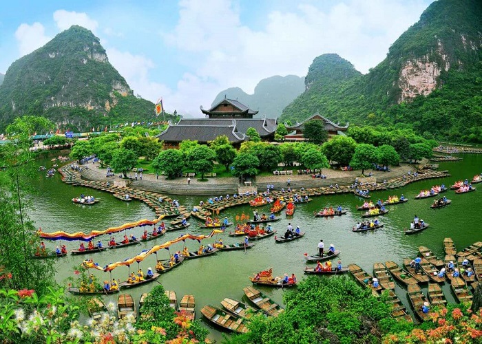 Phong Nha đứng đầu danh sách 10 điểm đến thân thiện nhất Việt Nam 2023