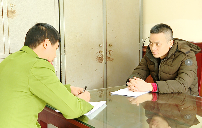 Bắt Phó Giám đốc Trung tâm đăng kiểm xe cơ giới đường bộ ở Ninh Bình