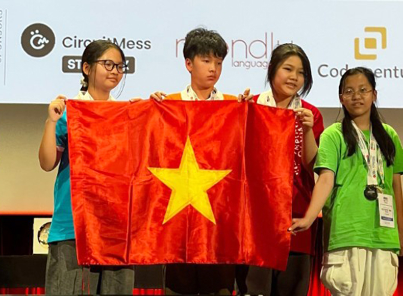 Hà Nội: 6 học sinh đoạt huy chương cuộc thi STEM Olympiad quốc tế năm 2023