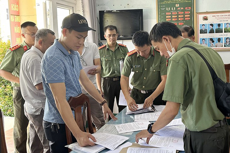 Khởi tố, bắt giam 45 đối tượng liên quan đường dây cho vay lãi nặng