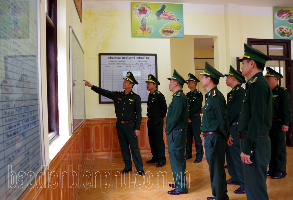 Chính ủy Bộ đội Biên phòng Nguyễn Anh Tuấn thăm, làm việc tại Điện Biên