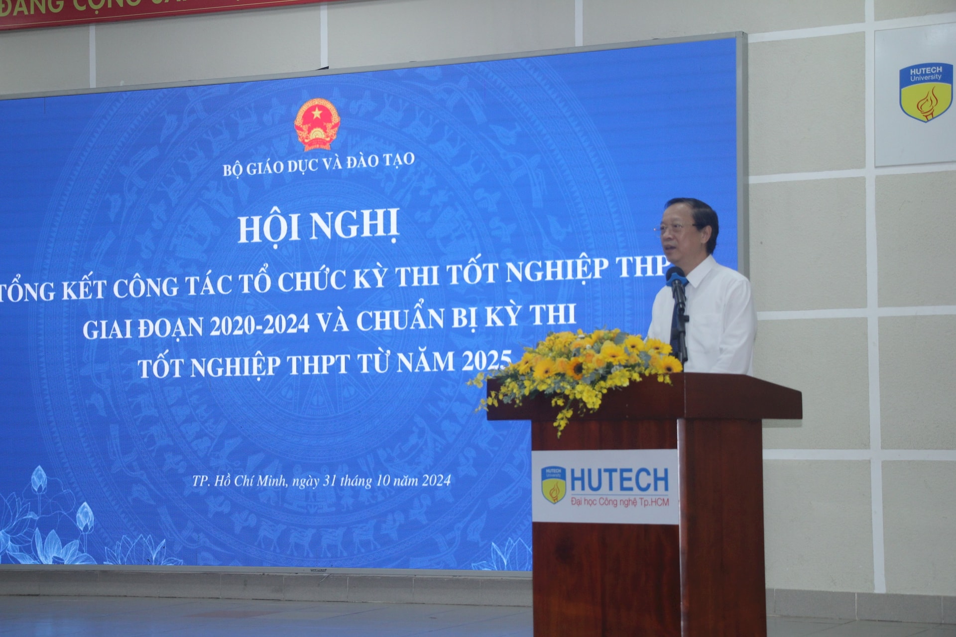 Giai đoạn 2025-2030, giữ ổn định phương thức thi tốt nghiệp THPT trên giấy