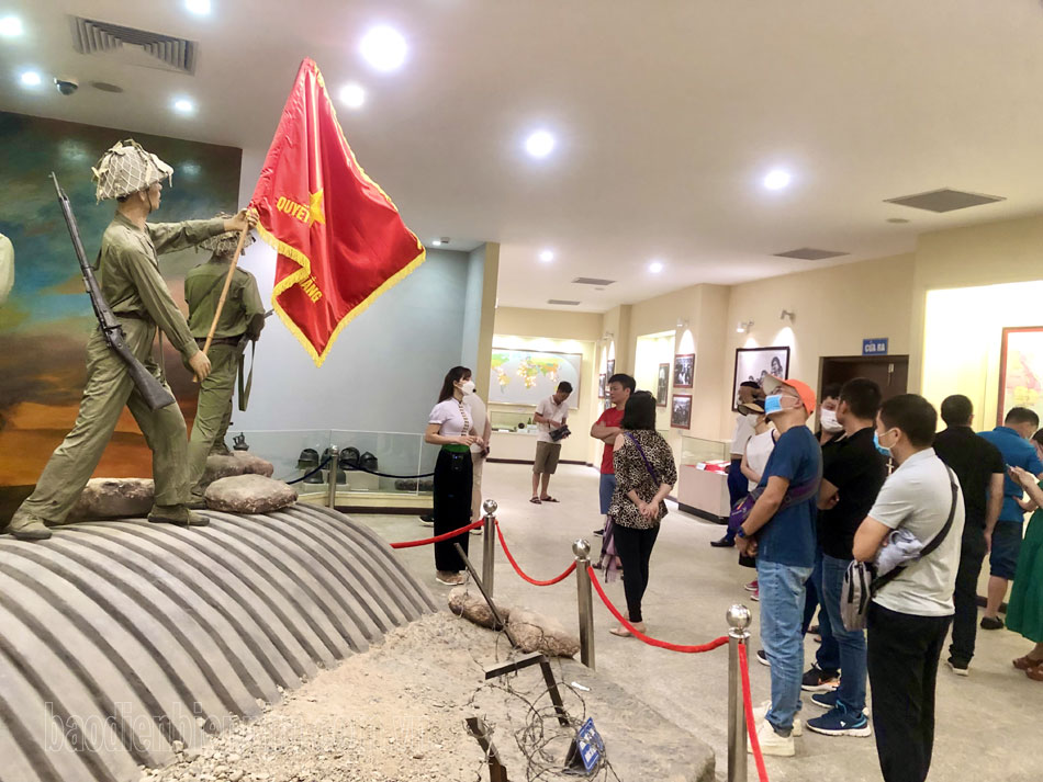 Bảo tàng Chiến thắng lịch sử Điện Biên Phủ mở cửa phục vụ tham quan buổi tối 