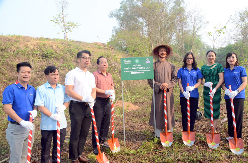 Trồng 1.000 cây xanh tại các di tích lịch sử Điện Biên Phủ
