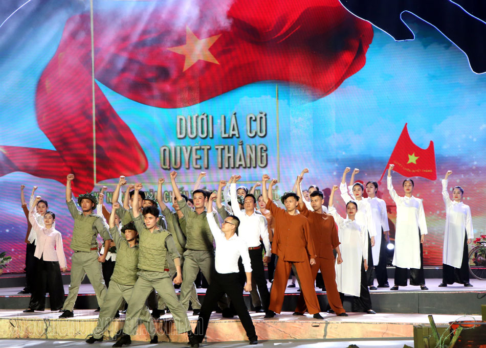 Cầu truyền hình đặc biệt “Dưới lá cờ Quyết thắng” - Kỷ niệm 70 năm Chiến thắng Điện Biên Phủ