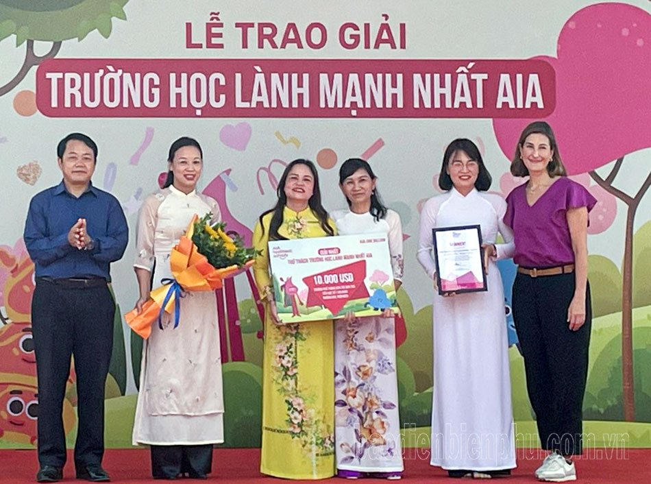 Điểm trường Huổi Lóng 1 đạt quán quân cuộc thi “Trường học lành mạnh nhất AIA Việt Nam”