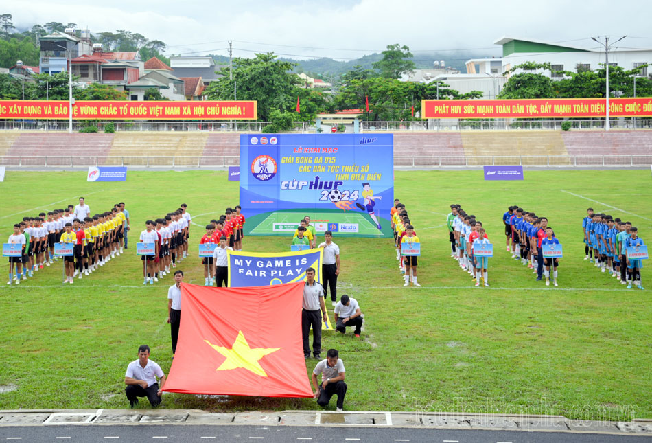 8 đội bóng tham dự Giải bóng đá U15 các dân tộc thiểu số tỉnh Điện Biên - CÚP HIUP 2024