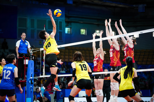 Bóng chuyền nữ Việt Nam thắng Bỉ, giành Huy chương đồng FIVB Challenger Cup 2024