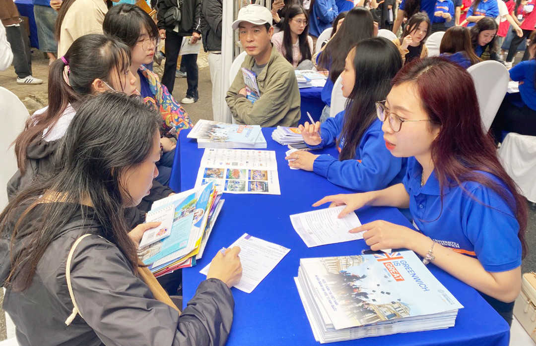 Cẩn trọng chọn nguyện vọng khi xét tuyển đại học