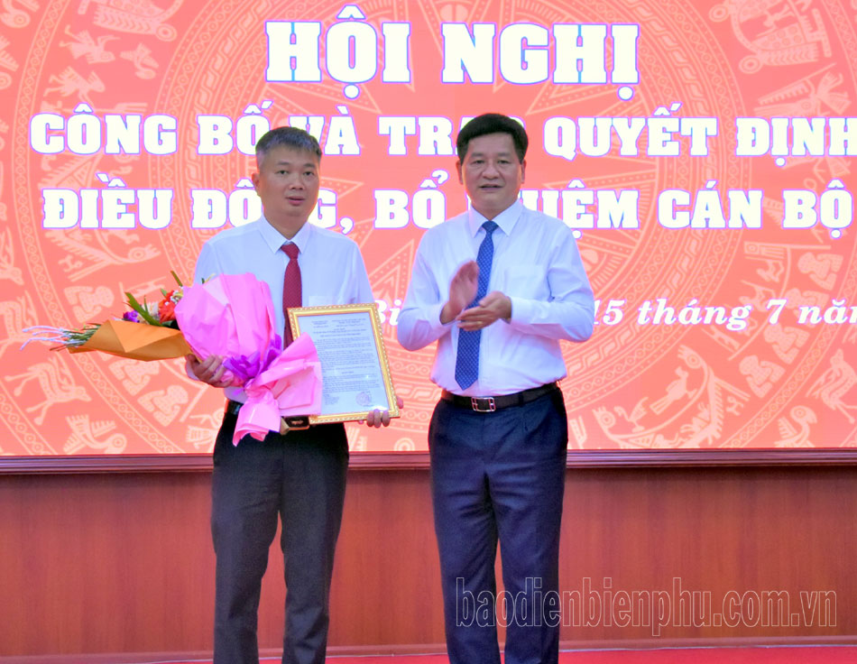 Bổ nhiệm ông Nguyễn Mạnh Hùng giữ chức Phó Trưởng ban Dân tộc tỉnh