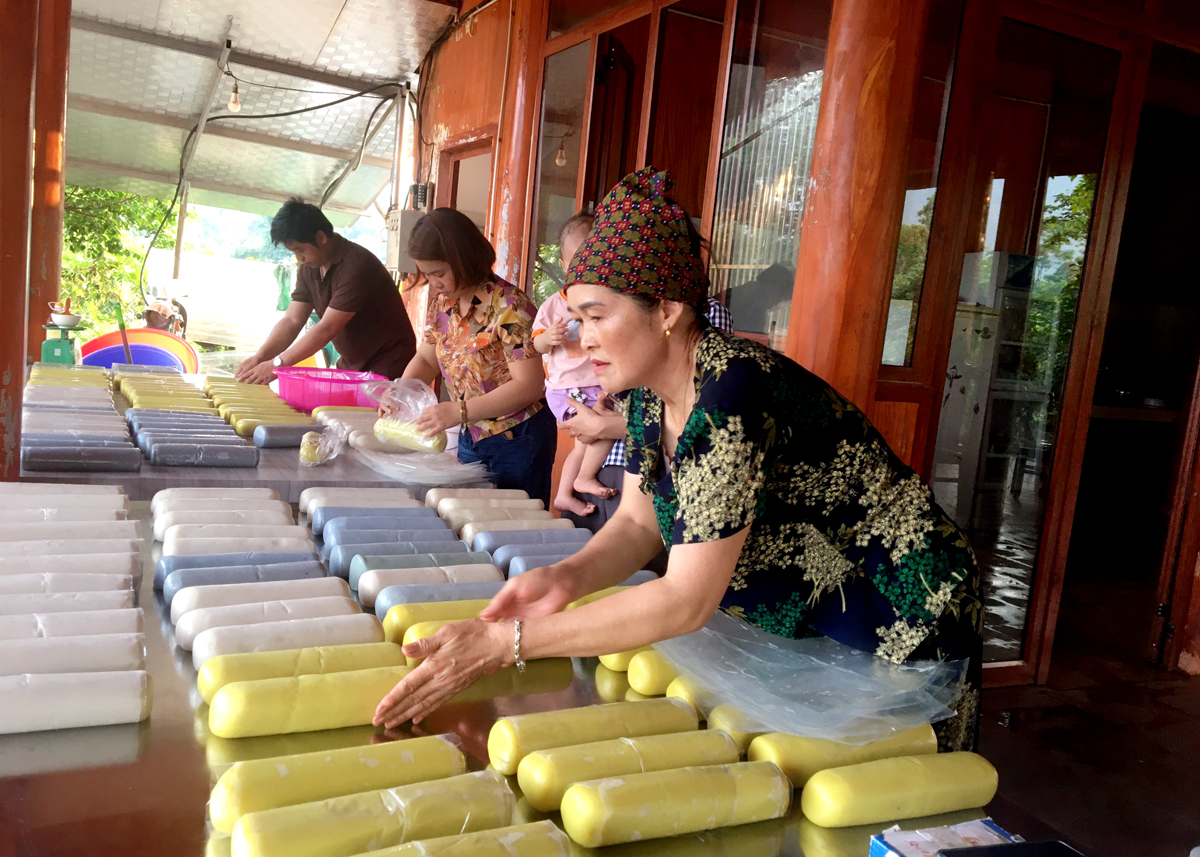 Hấp dẫn sản phẩm bánh Đá Hà Giang