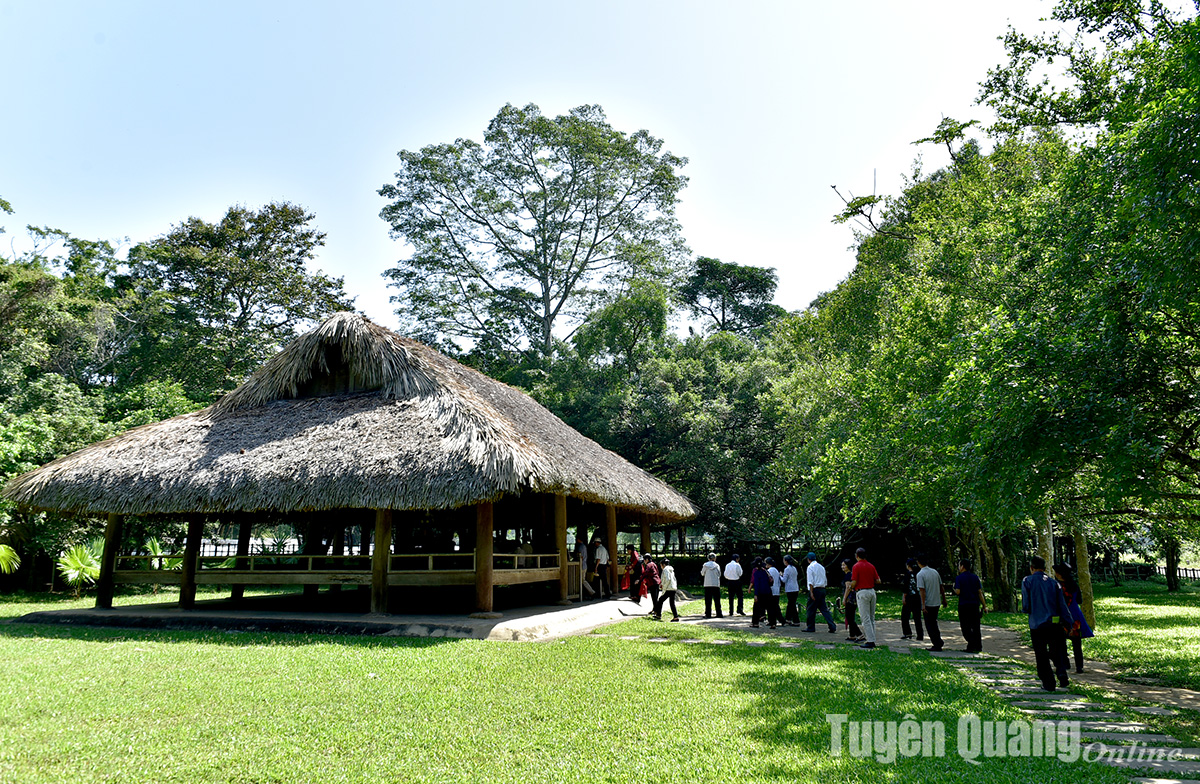 Phát huy các di tích lịch sử trong phát triển du lịch