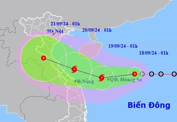 Áp thấp nhiệt đới sắp mạnh thành bão số 4 giật cấp 10, miền Trung mưa to