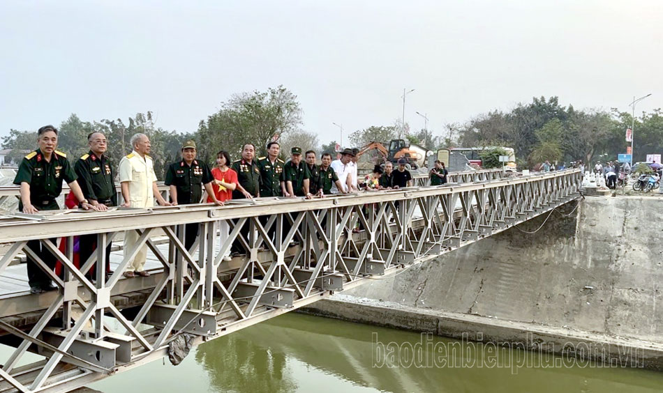 Chính thức dừng các phương tiện lưu thông qua cầu Mường Thanh